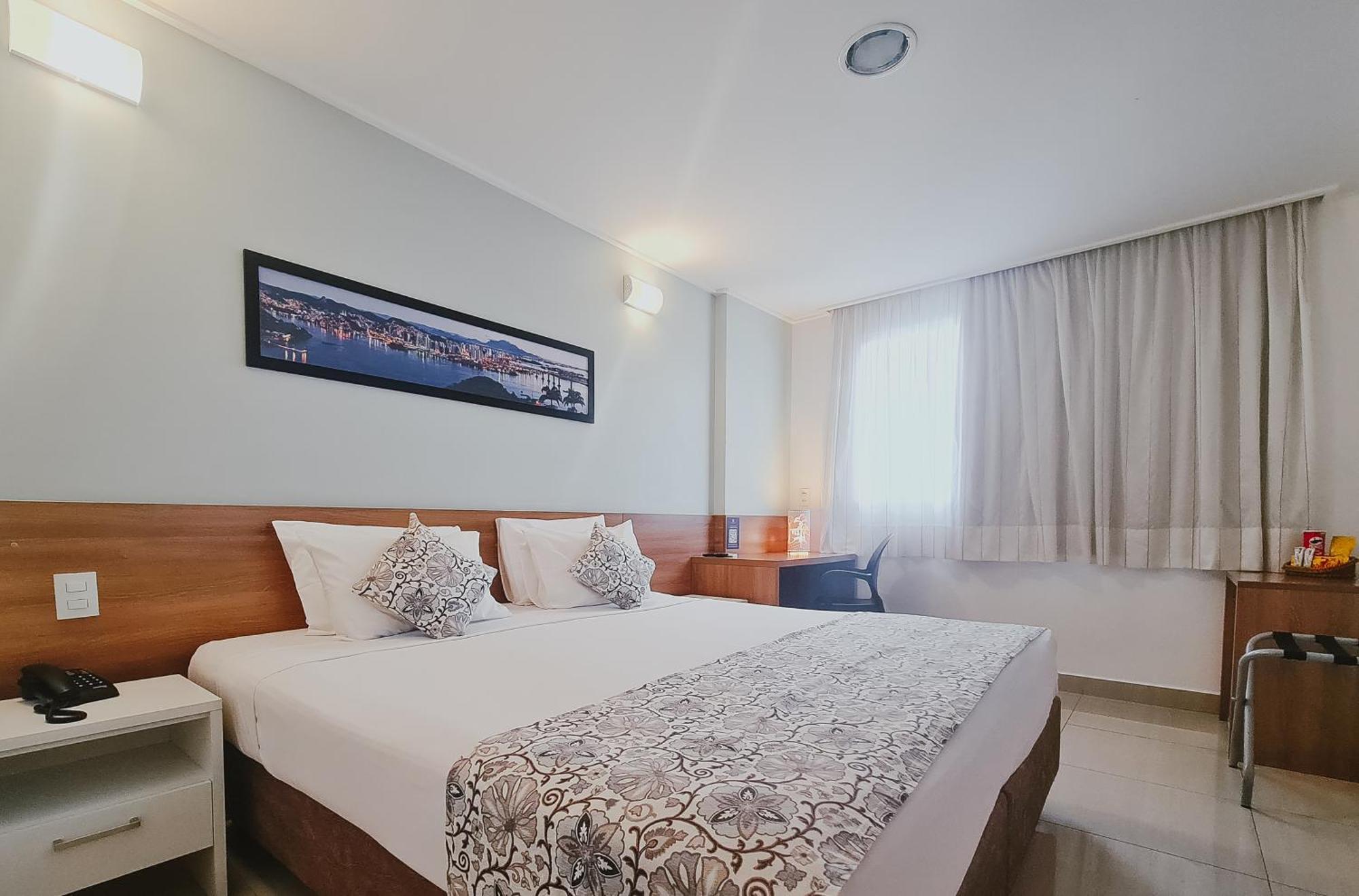Alameda Vitoria Hotel Exterior photo